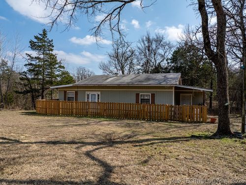 8800 S Rock Creek Road, Tishomingo, OK, 73460 | Card Image