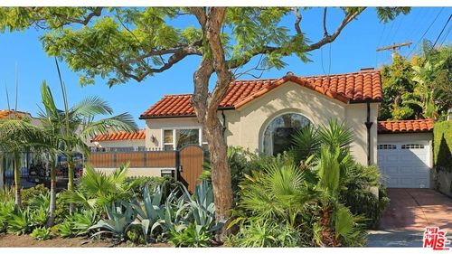 7417 Clinton St, Los Angeles, CA, 90026 | Card Image