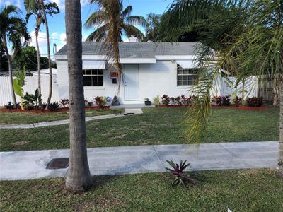 1007 Charles St, House other with 3 bedrooms, 1 bathrooms and null parking in West Palm Beach FL | Image 2