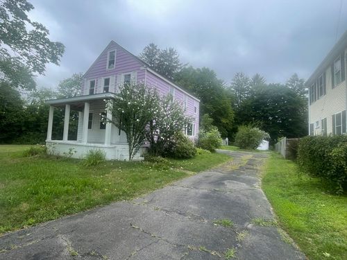 1-86 Elm St, Swansea, MA, 02777-4608 | Card Image