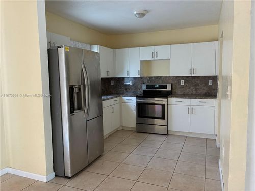 na-28115 Sw 143rd Ct, Homestead, FL, 33033-1730 | Card Image