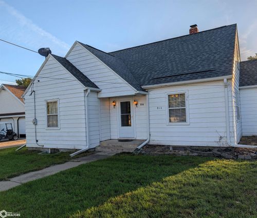 814 Elm St, Correctionville, IA, 51016 | Card Image
