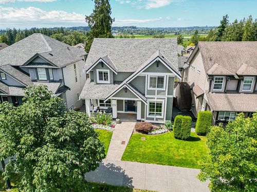 6069 163b St, Surrey, BC, V3S2H7 | Card Image