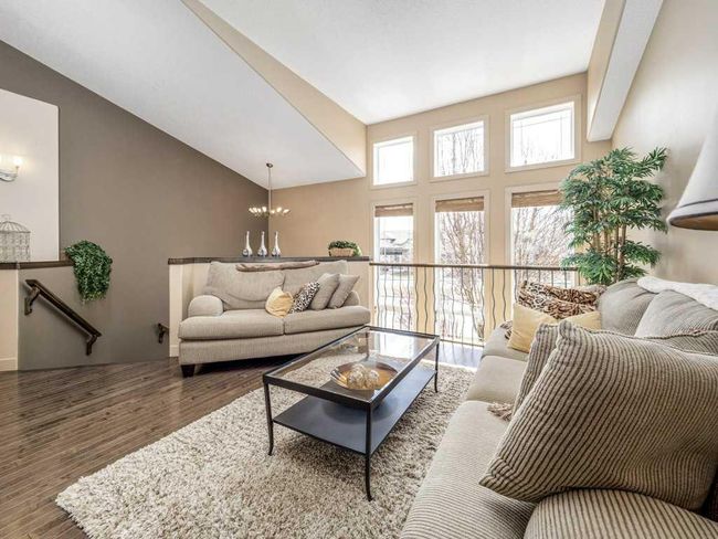 135 Grand River Boulevard W, Home with 4 bedrooms, 3 bathrooms and 4 parking in Lethbridge AB | Image 11