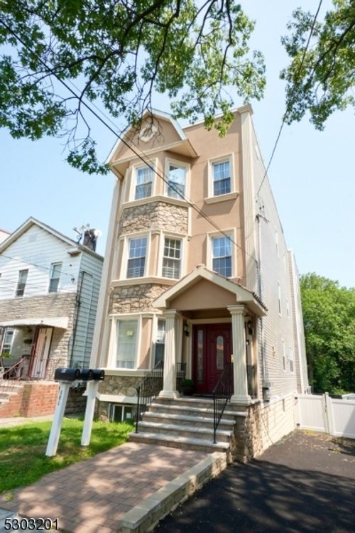 apt-2nd-131 Sylvan Ave, Newark, NJ, 07104-4752 | Card Image