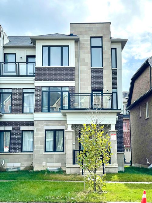 95 William F Bell Pky, Richmond Hill, ON, L4S0K7 | Card Image