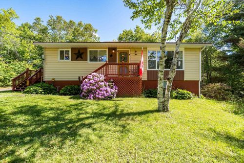 11 Mcbunt Dr, Hebbville, NS, B4V6Y2 | Card Image