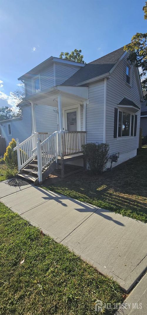 44 Brotherhood St, Piscataway, NJ, 08854-5427 | Card Image