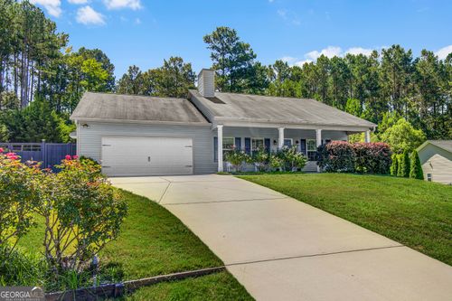 175 Spring Cir, Senoia, GA, 30276-1533 | Card Image