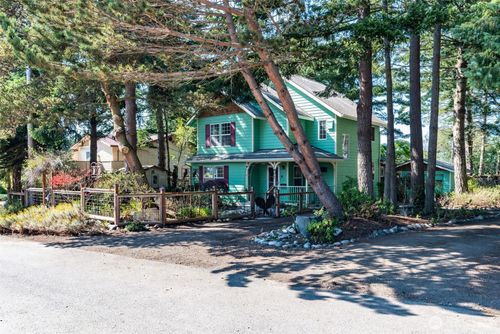 748 55th St, Port Townsend, WA, 98368-1324 | Card Image