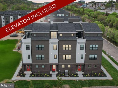 953 Riverplace Dr, CONSHOHOCKEN, PA, 19428-2471 | Card Image