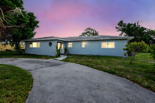13 W Palmetto Road, Lake Worth, FL, 33467 | Card Image