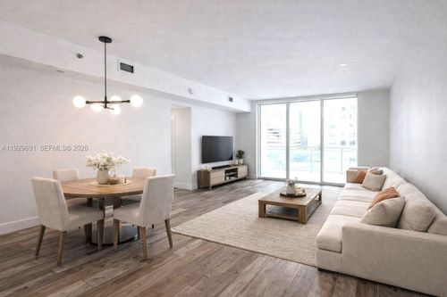 apt-801-951 Brickell Ave, Miami, FL, 33131-3933 | Card Image