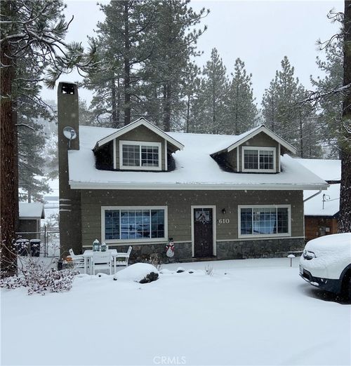 610 Mountain View Ave, Wrightwood, CA, 92397 | Card Image