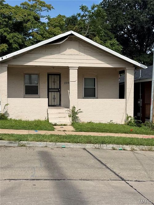 2303 Kienlen Ave, Saint Louis, MO, 63121-5508 | Card Image