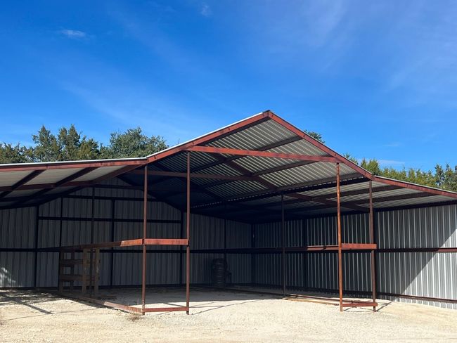 Metal structure at main house - large enough for Rv/boat storage, etc. | Image 17