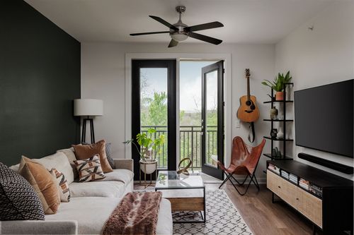 unit-3028-1900 Barton Springs Rd, Austin, TX, 78704-1379 | Card Image