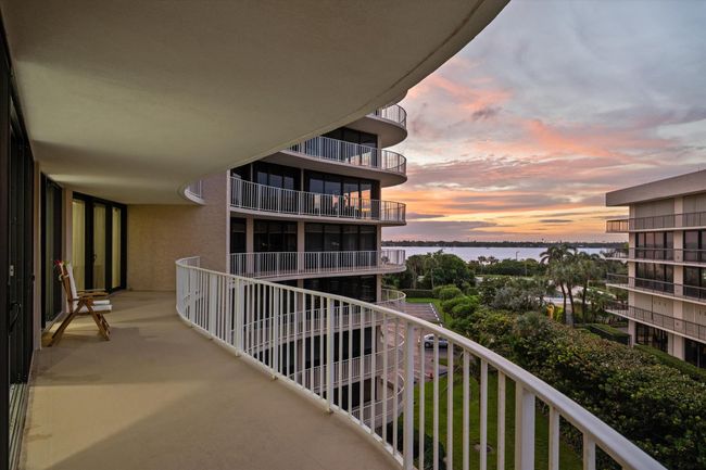 APT-4C1 - 3400 S Ocean Blvd, Condo with 2 bedrooms, 2 bathrooms and null parking in Palm Beach FL | Image 43