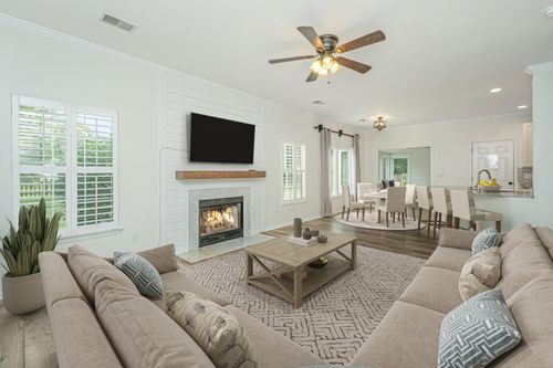 2339 Parsonage Woods Ln, Mount Pleasant, SC, 29466-7062 | Card Image