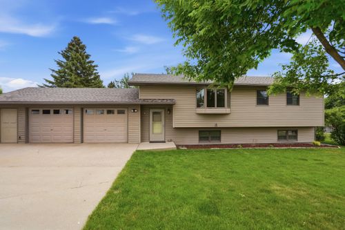 1716 Paha Sapa Dr, Sturgis, SD, 57785-1714 | Card Image