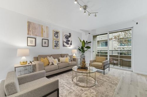 unit-201-1388 Broadway, Millbrae, CA, 94030-1363 | Card Image