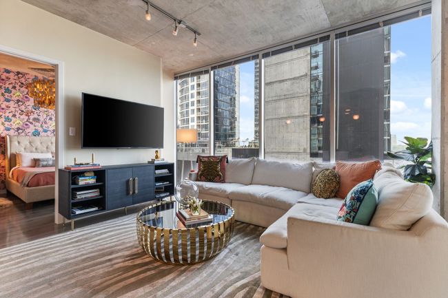 UNIT-914 - 301 Demonbreun St, Condo with 2 bedrooms, 2 bathrooms and 2 parking in Nashville TN | Image 6