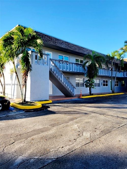 102-4717 Sw 33rd Ave, Fort Lauderdale, FL, 33312-5530 | Card Image