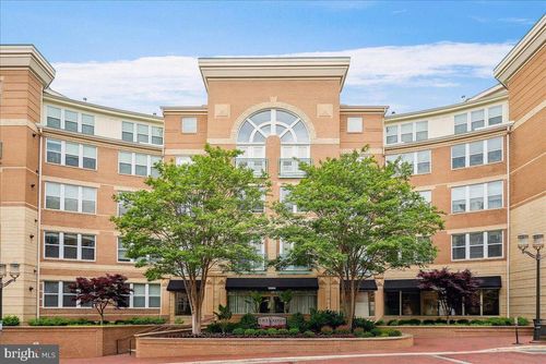 243-12000 Market St, RESTON, VA, 20190-5698 | Card Image