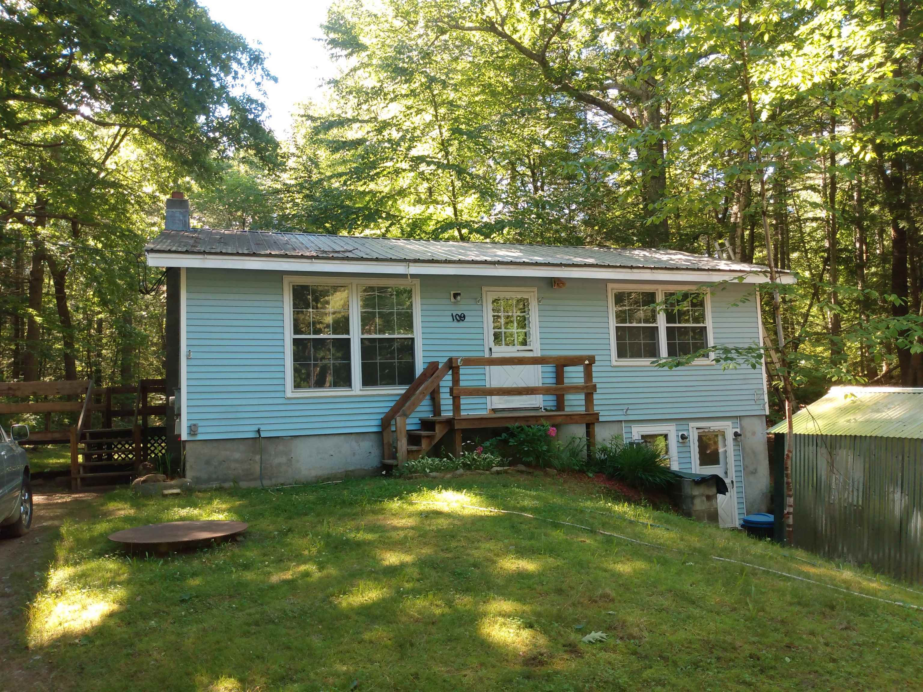 Main St, Newton, NH 03858