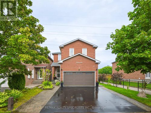 57 Pennsylvania Avenue, Brampton (Fletcher's Creek South), ON, L6Y4P3 | Card Image