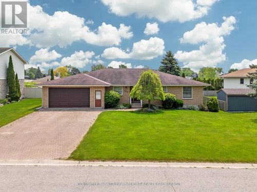 269 Rivers Blvd, Exeter, ON, N0M1S1 | Card Image