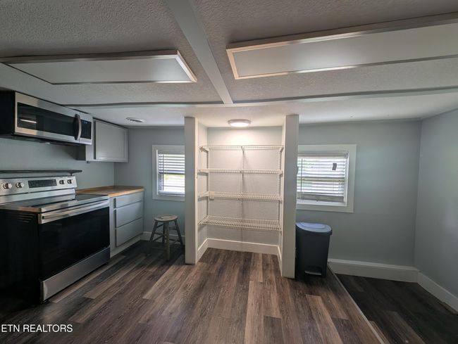 7421 Sevierville Pike, House other with 2 bedrooms, 1 bathrooms and null parking in Knoxville TN | Image 28