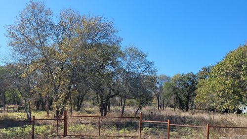 876 Evening Shade Dr, Adkins, TX, 78101-2602 | Card Image