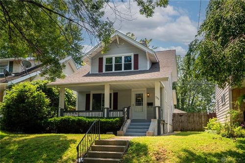 735 Greenlawn Ave, Dayton, OH, 45403-3331 | Card Image