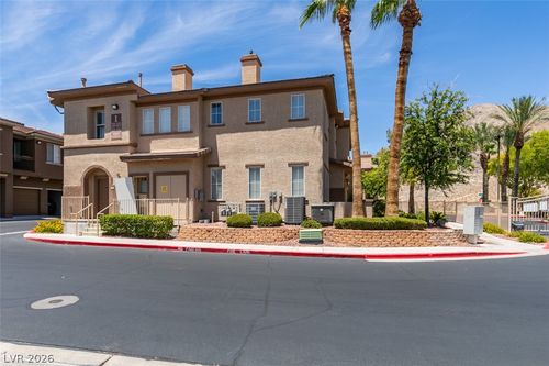 203-10200 Deerfield Beach Ave, Las Vegas, NV, 89129-1065 | Card Image
