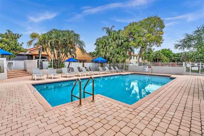 3990 Hyde Park Cir, House other with 3 bedrooms, 2 bathrooms and null parking in Hollywood FL | Image 59