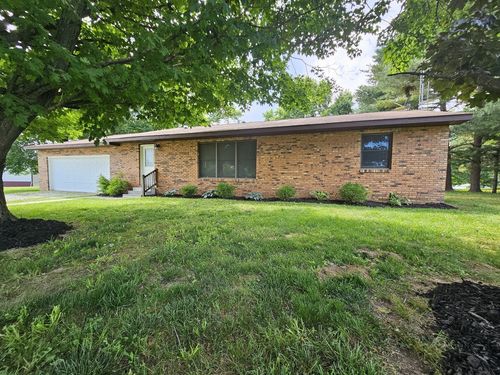 14541 N Morton Ln, Mount Vernon, IL, 62864-8747 | Card Image