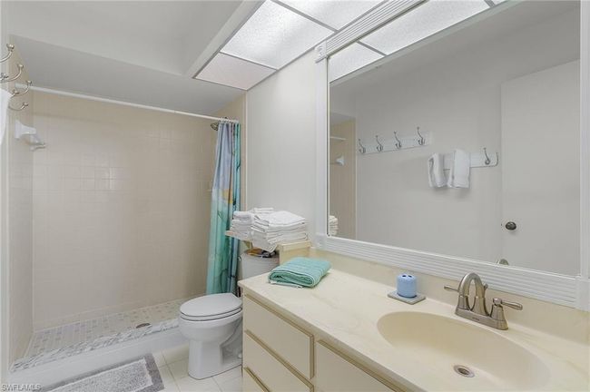 APT-502 - 7596 Captains Harbor Dr, Condo with 2 bedrooms, 2 bathrooms and 4 parking in Bokeelia FL | Image 16