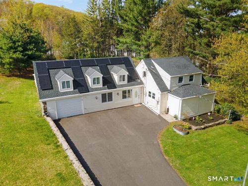 2 Apple Hill Rd, Wolcott, CT, 06716-3338 | Card Image