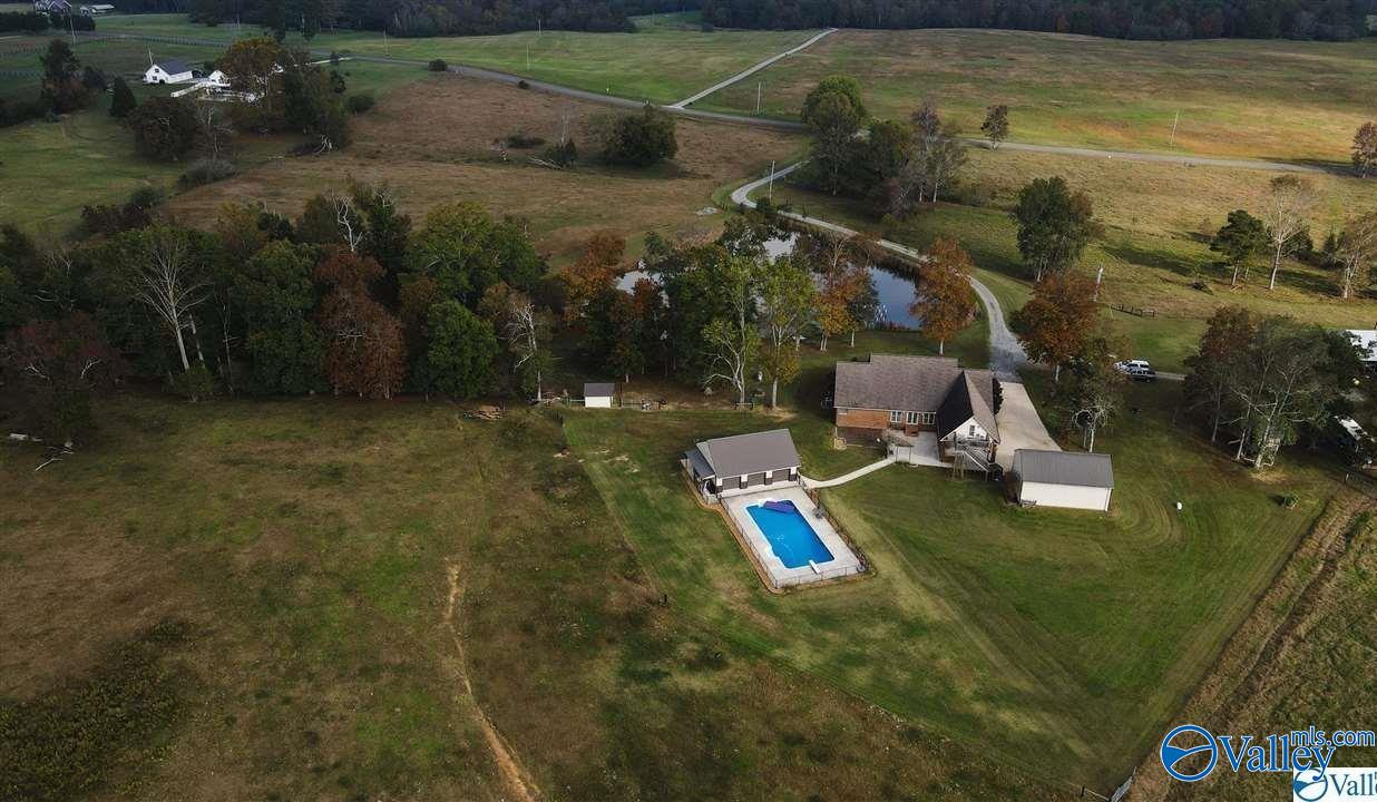 County Road 38 , Section, AL 35771