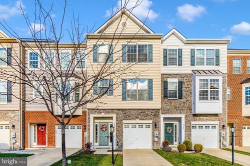 8480 Hedwig Ln, FREDERICK, MD, 21704-6757 | Card Image