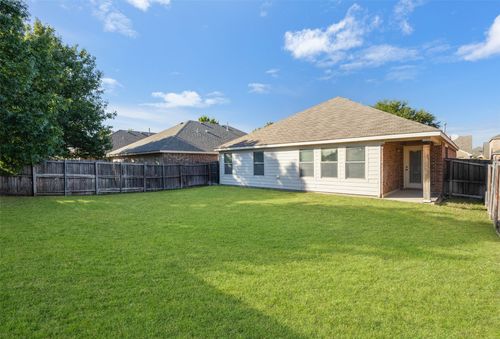9713 Mystic Dunes Dr, Mckinney, TX, 75072-8918 | Card Image