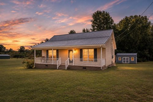 7 Crockett Dr, Fayetteville, TN, 37334-7359 | Card Image