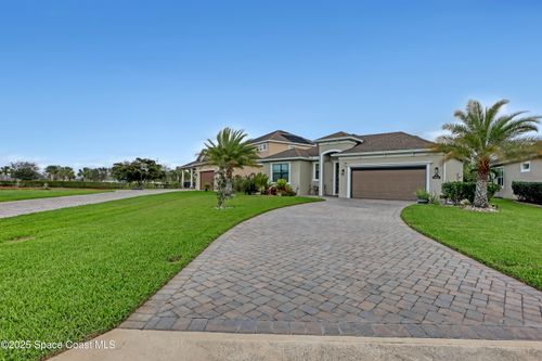 3046 Casterton Drive, Melbourne, FL, 32940 | Card Image