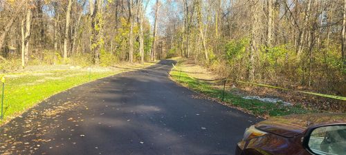 15 Forest Brook Ln, Hyde Park, NY, 12538-3171 | Card Image