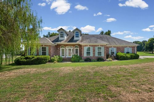 371 Brierhedge Rd, Covington, TN, 38019-7394 | Card Image