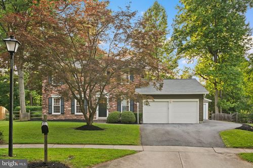 5 Longworth Ct, Gaithersburg, MD, 20879-3145 | Card Image