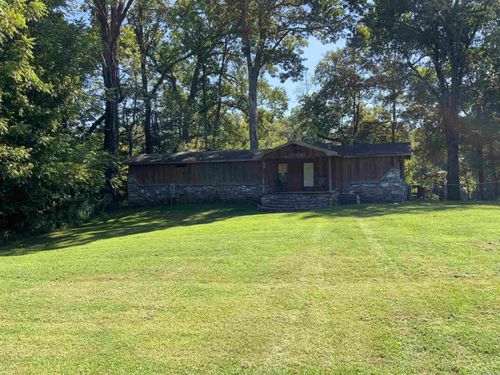 145 Trout Valley Rd, Wilburn, AR, 72179-8002 | Card Image