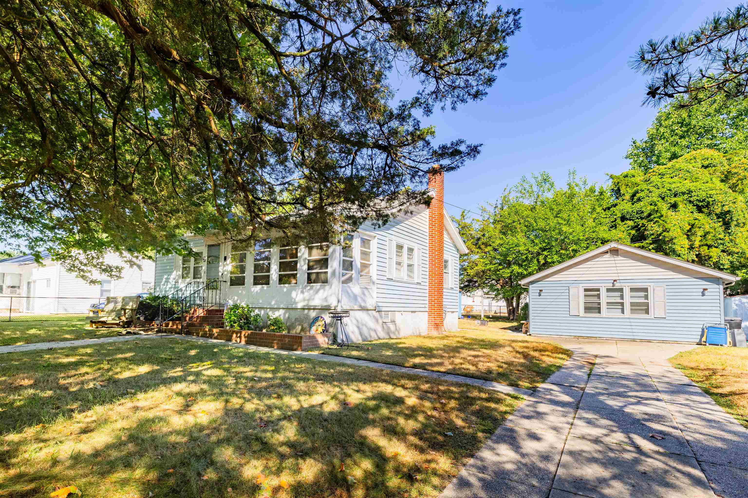 15th St, Villas, NJ 08251