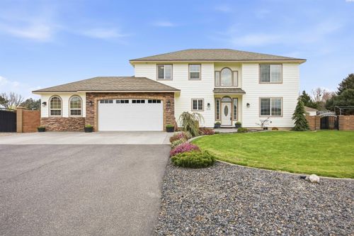 1313 Road 59, Pasco, WA, 99301-2149 | Card Image